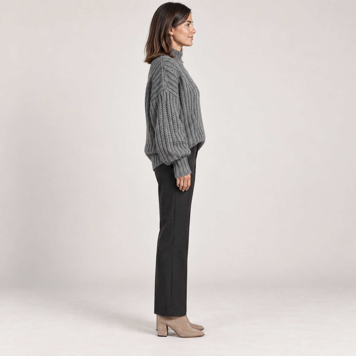 Aerynna | Sophisticated Sweater