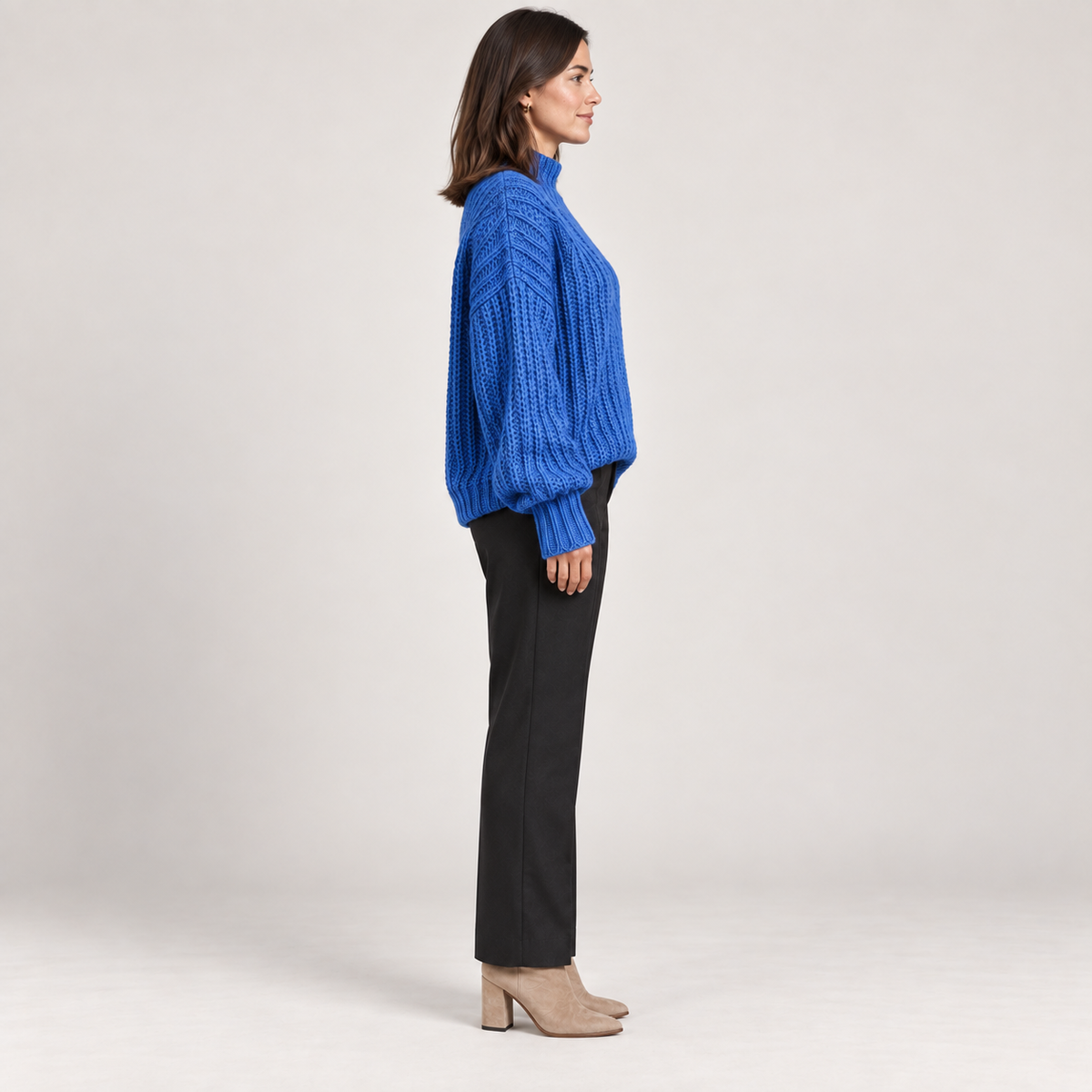 Aerynna | Sophisticated Sweater