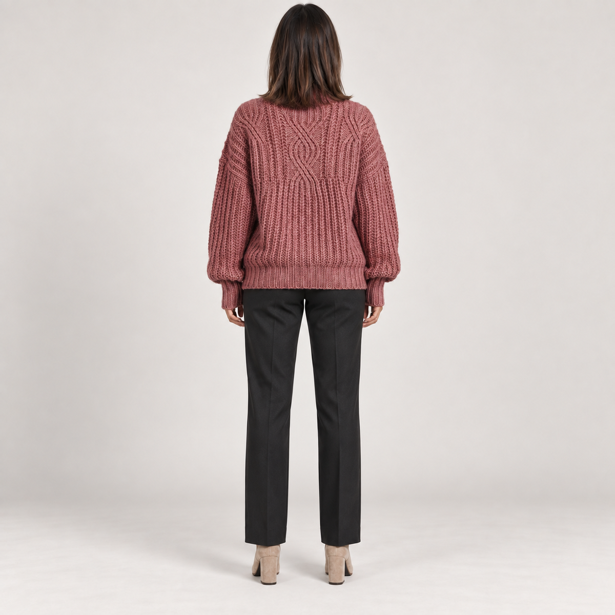 Aerynna | Sophisticated Sweater