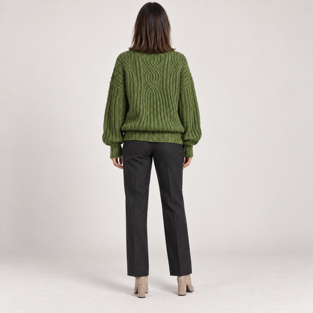 Aerynna | Sophisticated Sweater